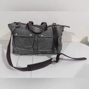 Ernest Alexander Elegant Charcoal Messenger Bag